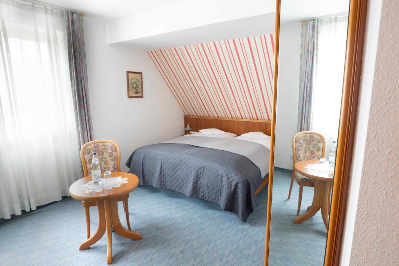 Garni Hotel Maselheimer Hof Extérieur photo